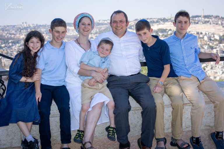 Sara Wolkenfeld with Family