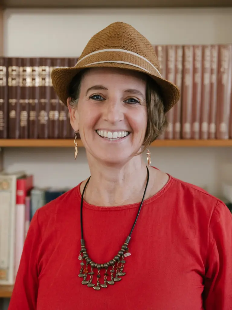 Rabbi Dr. Meesh Hammer-Kossoy